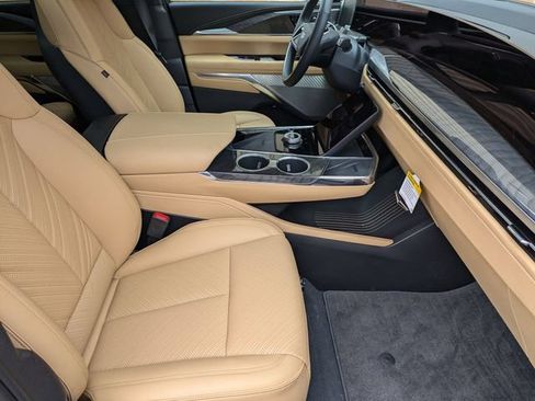 Used 2025 Cadillac Escalade IQ Sport 2 w/ LPO, ONYX Package AWD/4WD image 26