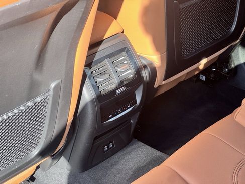 Certified 2024 BMW X3 xDrive30i w/ Convenience Package image 22