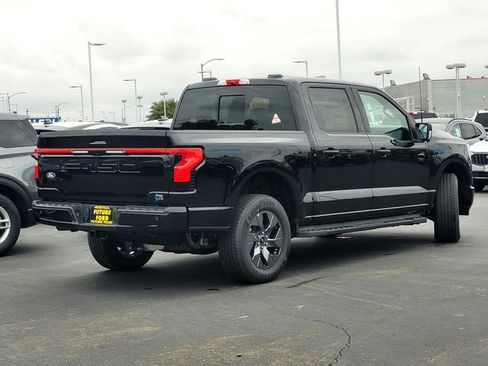 New 2025 Ford F150 Lightning Lariat image 4