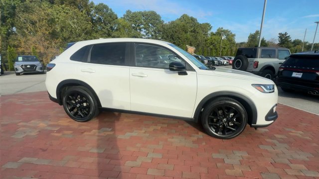 Certified 2024 Honda HR-V Sport image 4