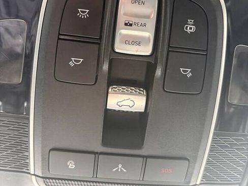 Used 2021 Hyundai Palisade Calligraphy w/ Winter Package AWD/4WD image 32