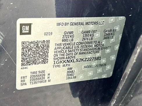 Used 2019 GMC Acadia Denali w/ Technology Package AWD/4WD image 41