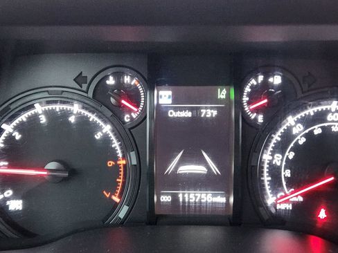 Used 2021 Toyota 4Runner SR5 AWD/4WD image 17