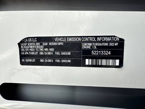 Certified 2022 Jeep Renegade Latitude w/ Convenience Group AWD/4WD image 10
