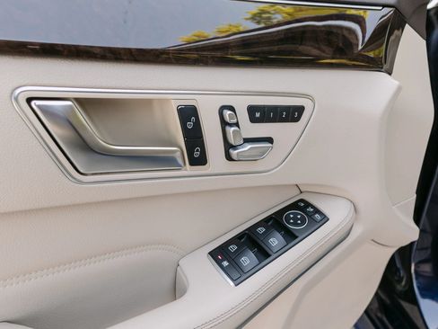 Used 2015 Mercedes-Benz E 350 4MATIC Sedan w/ Premium 1 Package image 10