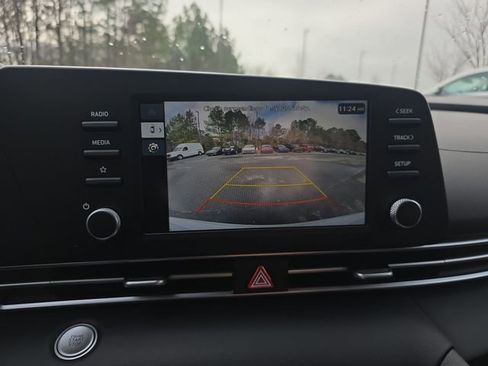 Certified 2025 Hyundai Elantra Blue image 32