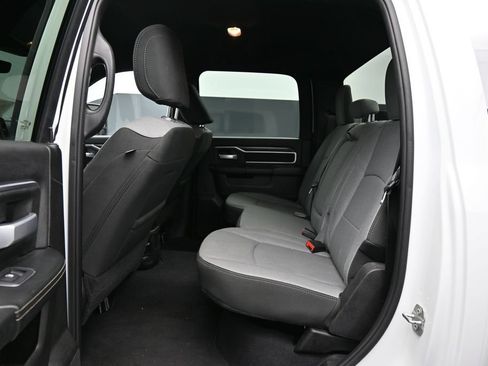 Used 2024 RAM 2500 Big Horn AWD/4WD image 21