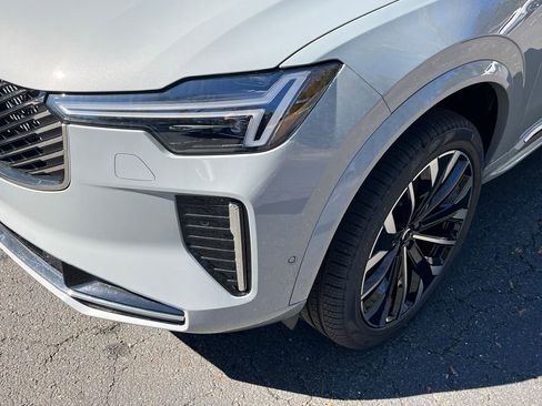 New 2026 Volvo XC90 B6 Plus w/ Protection Package Premier image 7