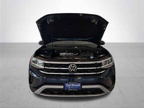 Used 2020 Volkswagen Atlas Cross Sport SE AWD/4WD image 4