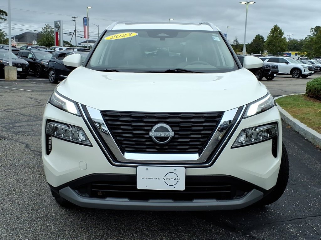 Certified 2023 Nissan Rogue SV w/ SV Premium B Package AWD/4WD image 7