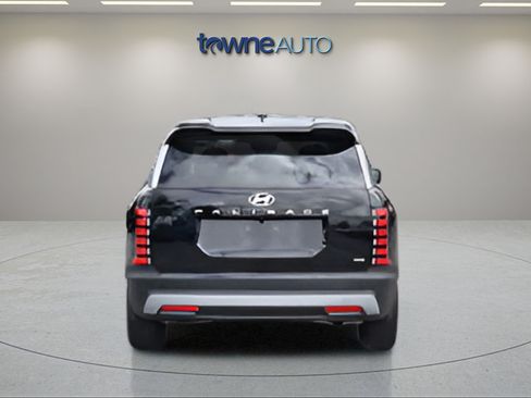 Used 2026 Hyundai Palisade SE AWD/4WD image 4