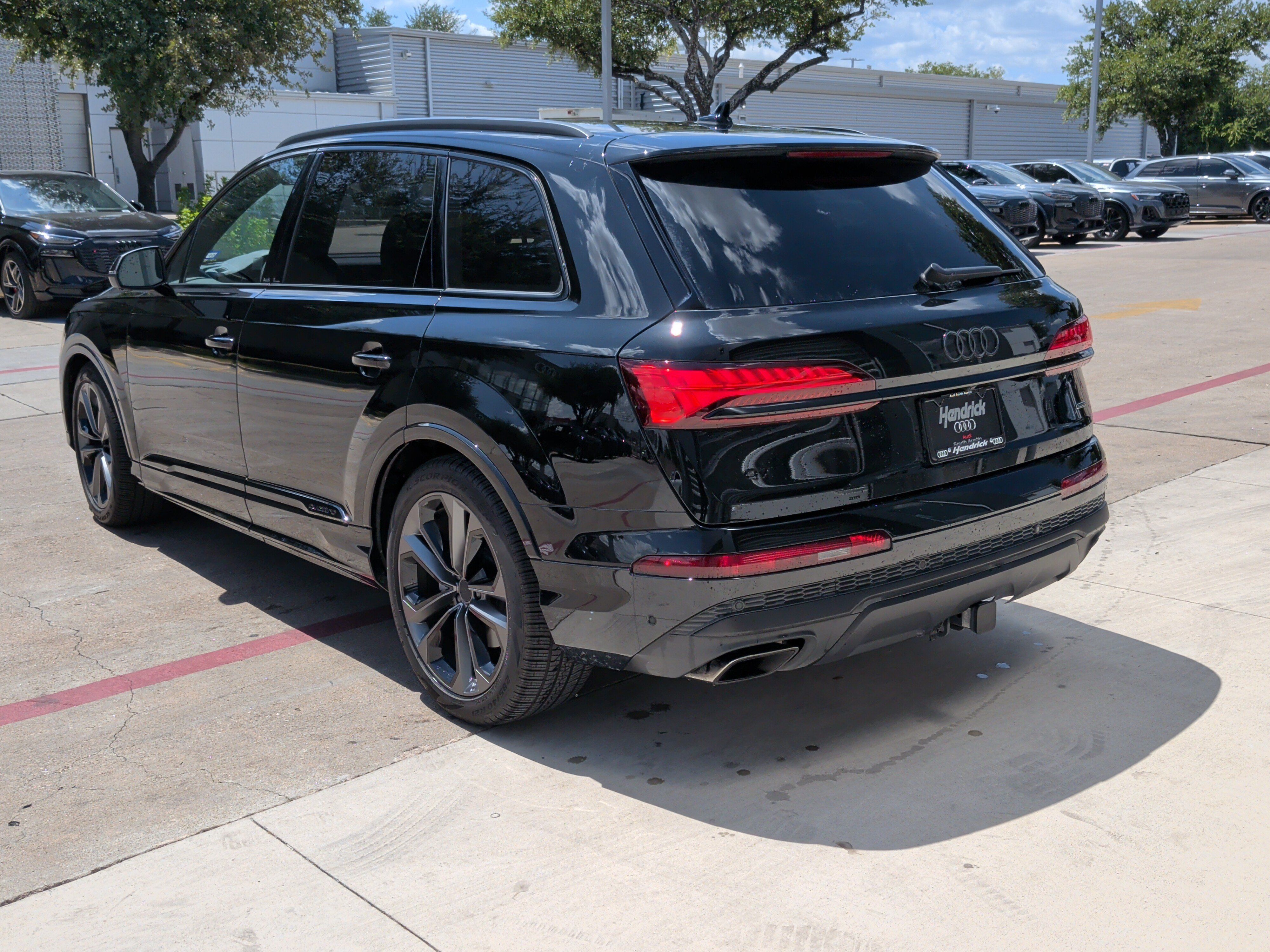 Used 2026 Audi Q7 3.0T Premium Plus w/ Premium Plus Package AWD/4WD image 7