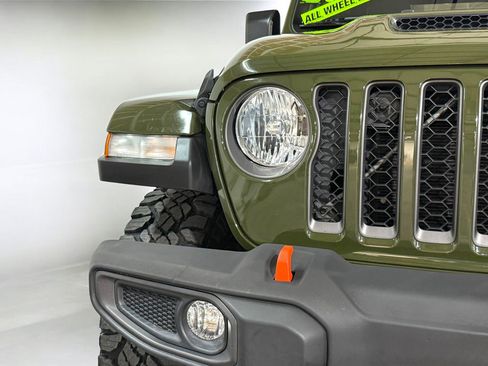 Used 2021 Jeep Gladiator Mojave image 11