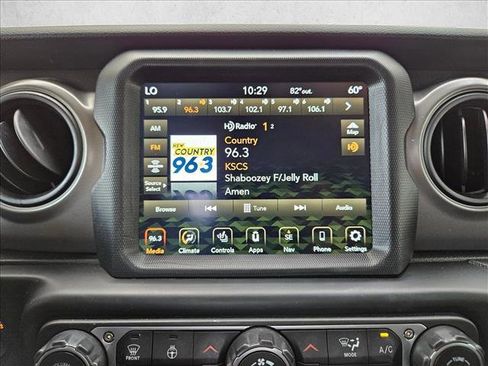 Used 2022 Jeep Gladiator Sport AWD/4WD image 11