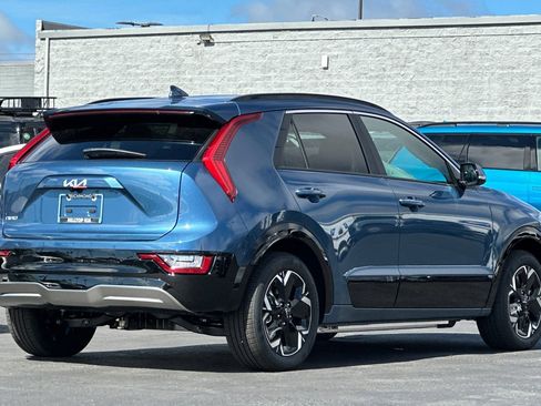 New 2026 Kia Niro Wave FWD image 4