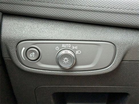 New 2026 Chevrolet TrailBlazer LT w/ LT Cold Weather Package image 17