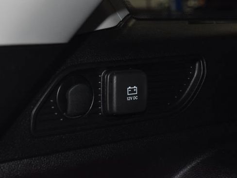 Certified 2023 Jeep Grand Cherokee Laredo AWD/4WD image 36