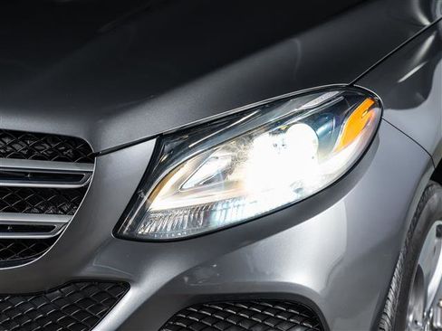 Used 2018 Mercedes-Benz GLE 350 image 12