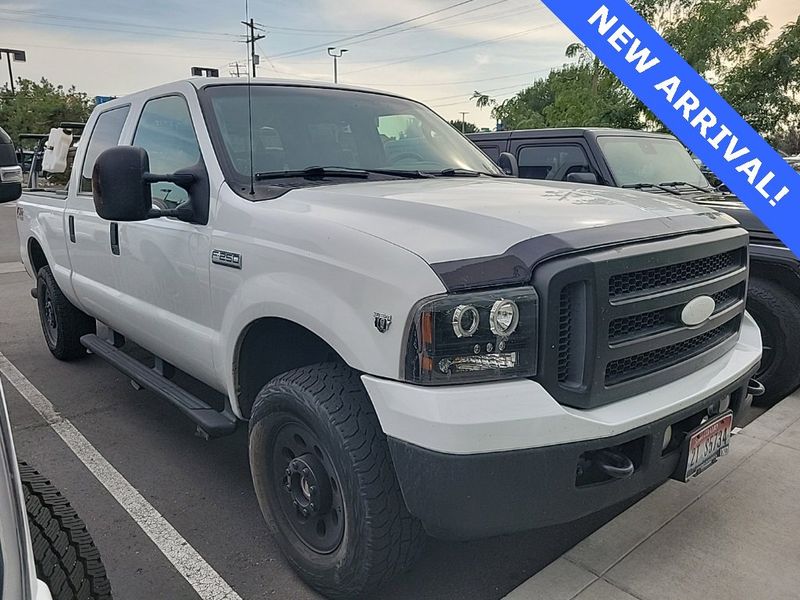 Used 2005 Ford F250 XLT image 1