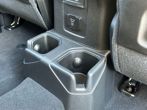 New 2024 Jeep Wrangler Unlimited Rubicon image 29