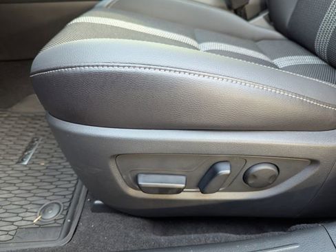 Used 2025 MAZDA CX-50 AWD 2.5 S w/ Weather Package image 15