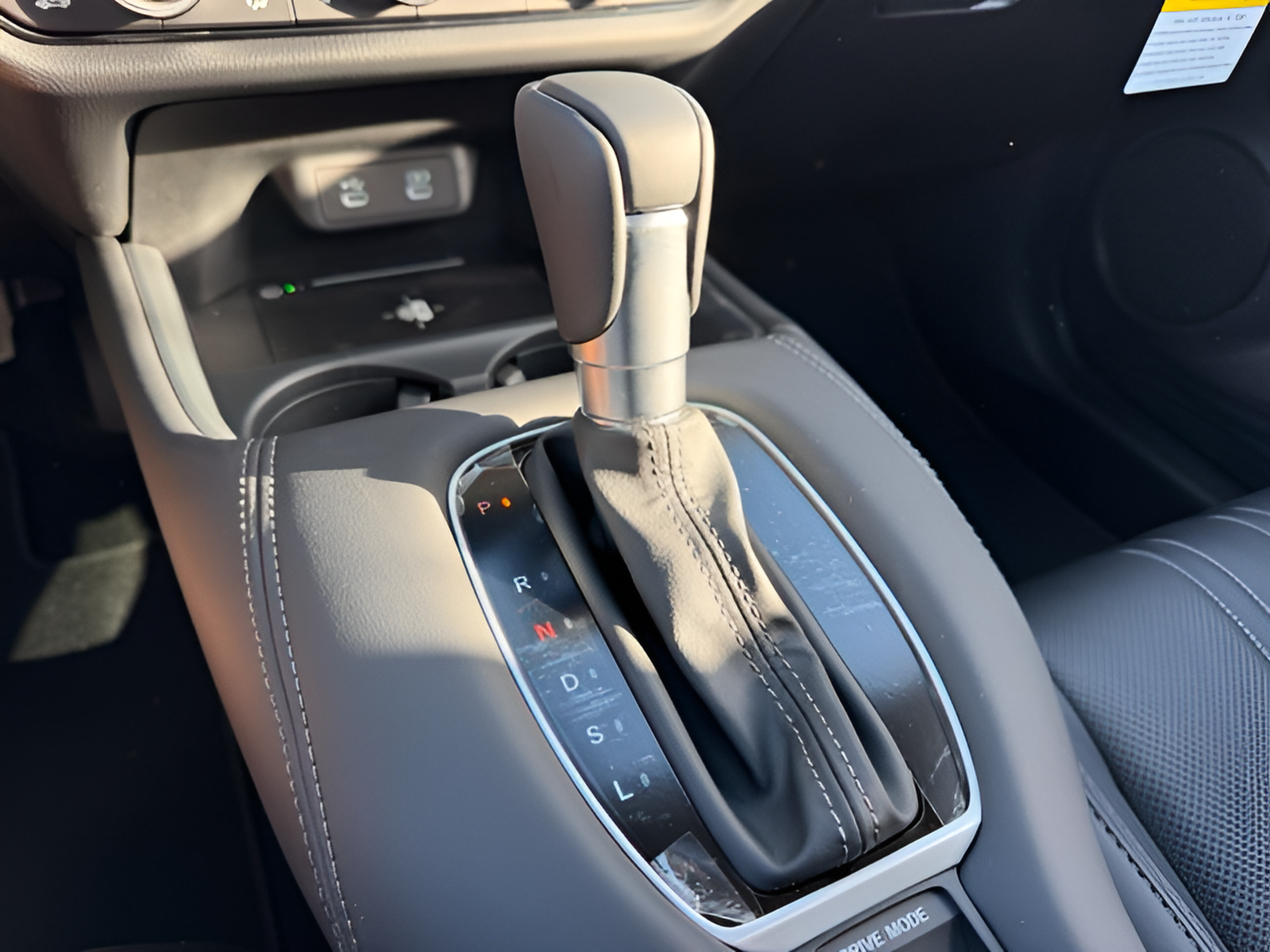 New 2027 Honda HR-V EX-L image 19