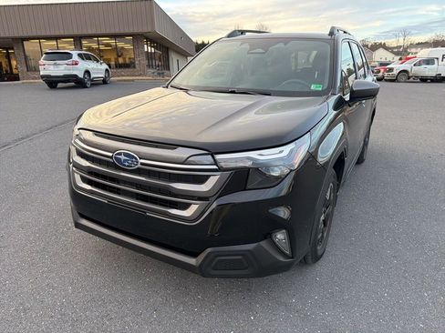 Certified 2025 Subaru Forester Premium w/ Convenience Package #2 image 1