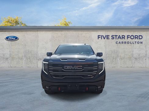 Used 2023 GMC Sierra 1500 AT4 w/ Technology Package image 3