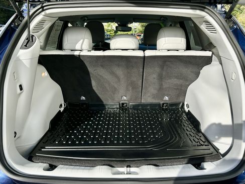 Certified 2020 Jeep Compass Limited w/ Advanced Safety Group image 10