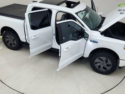 Used 2024 Ford F150 Lightning Lariat AWD/4WD image 82