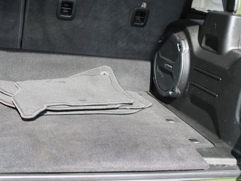 Used 2021 Jeep Wrangler Unlimited Sahara image 47