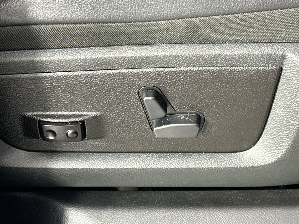 Used 2019 RAM 2500 Laramie AWD/4WD image 23