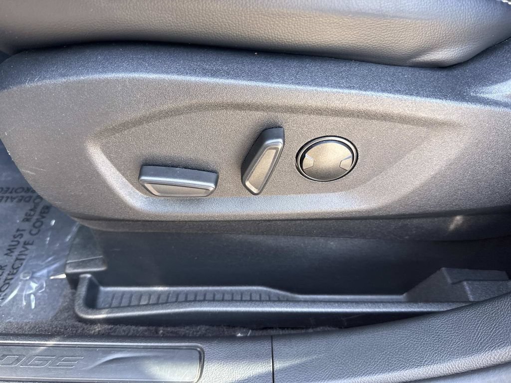 Used 2024 Ford Edge SEL AWD/4WD image 24