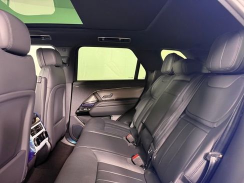 New 2025 Land Rover Range Rover Sport Dynamic SE image 25