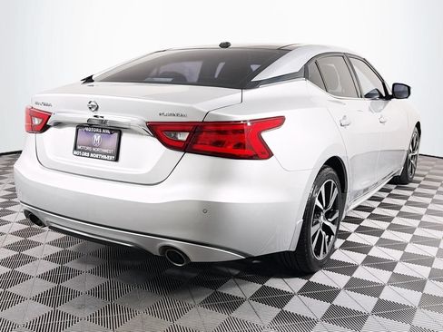 Used 2016 Nissan Maxima Platinum FWD image 24