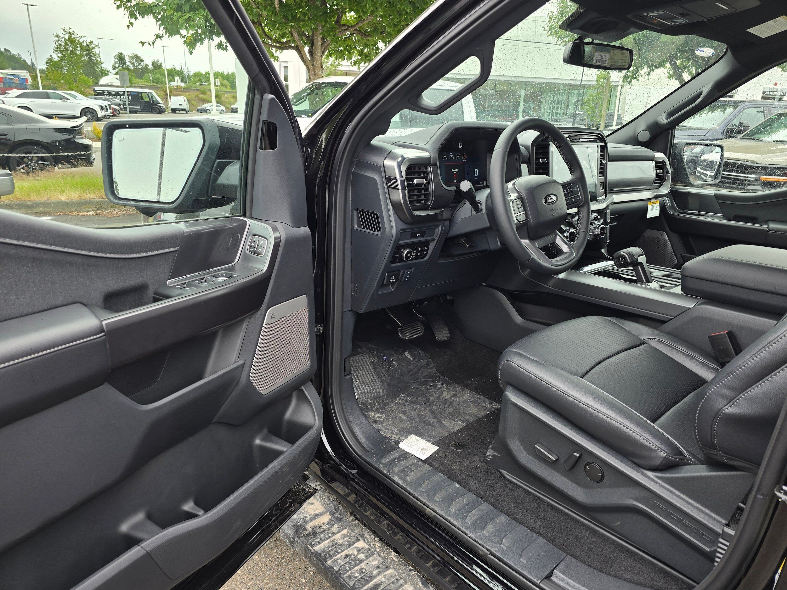 New 2026 Ford F150 Lariat w/ Equipment Group 501A Mid AWD/4WD image 17