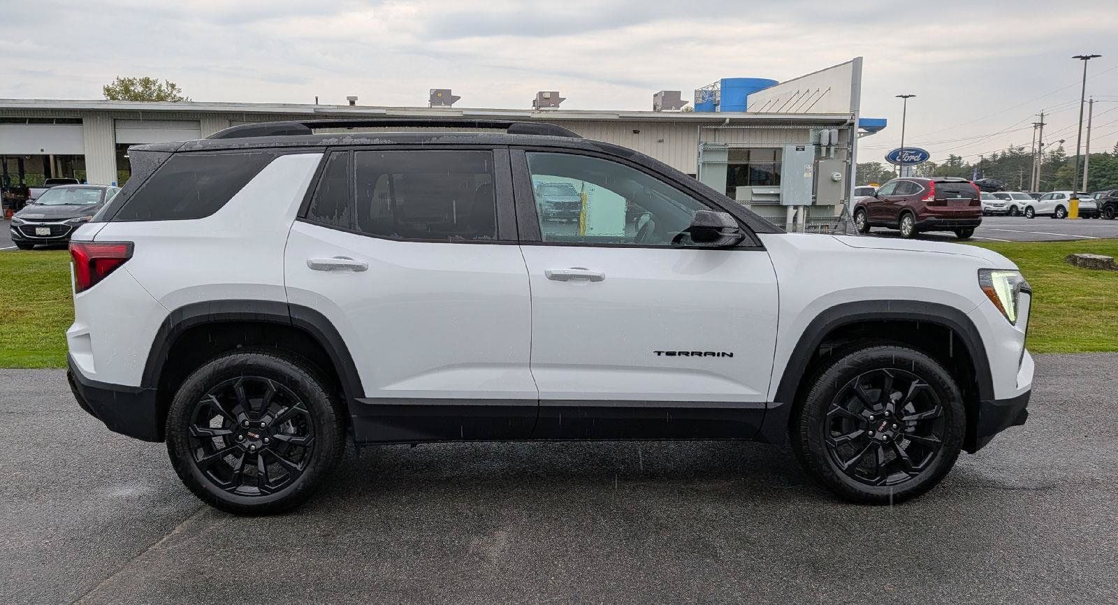 New 2027 GMC Terrain Elevation w/ Elevation Premium Package AWD/4WD image 5