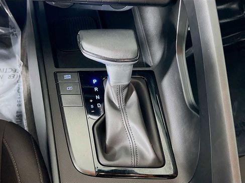 Certified 2025 Hyundai Elantra Sport w/ Cargo Package FWD image 17