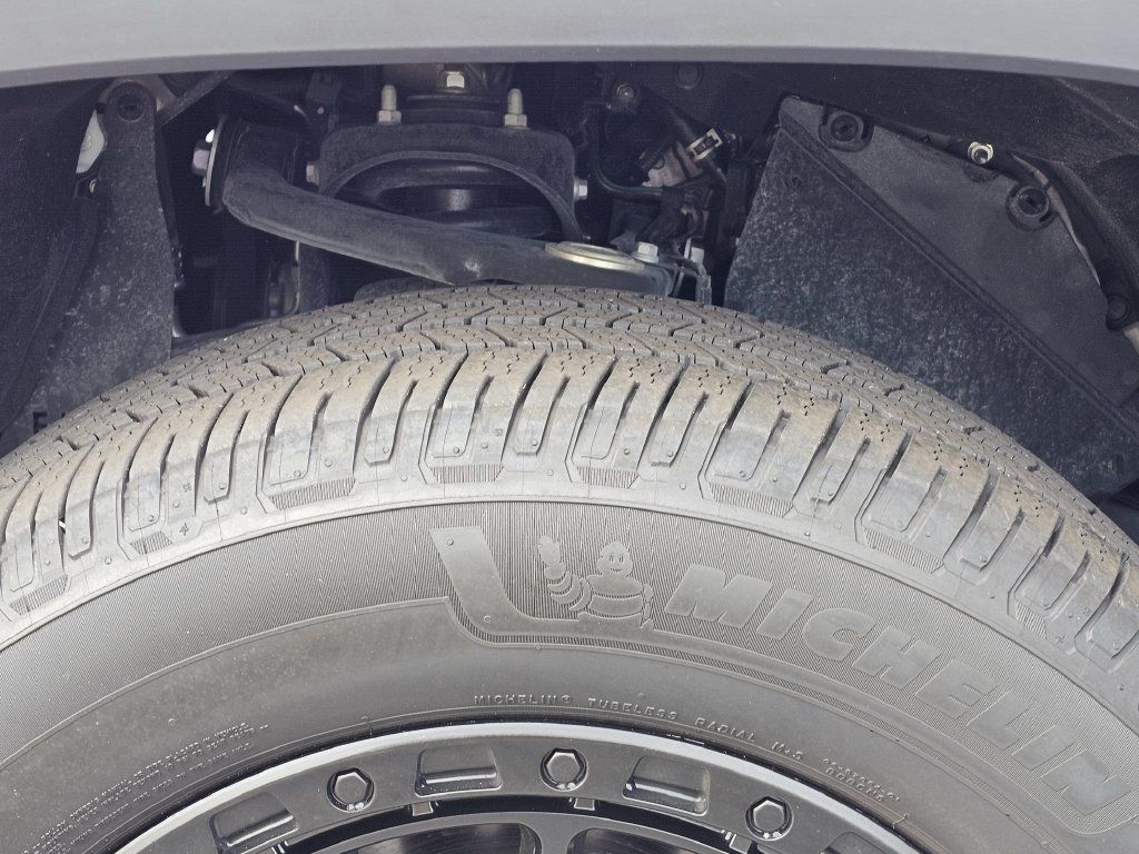 Used 2024 Toyota Tundra SR5 AWD/4WD image 28