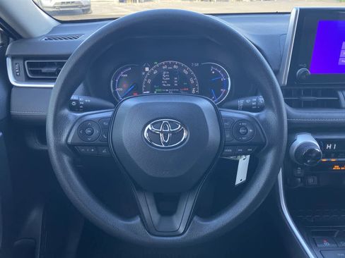 Used 2024 Toyota RAV4 LE image 14