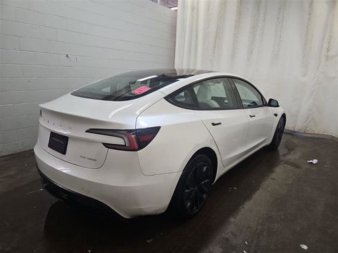 Used 2024 Tesla Model 3 Long Range image 10