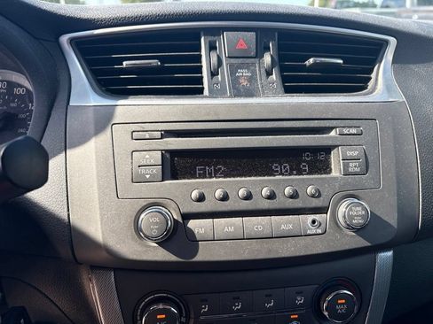 Used 2013 Nissan Sentra SR FWD image 14