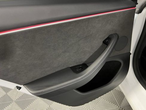 Used 2024 Tesla Model 3 Long Range image 28