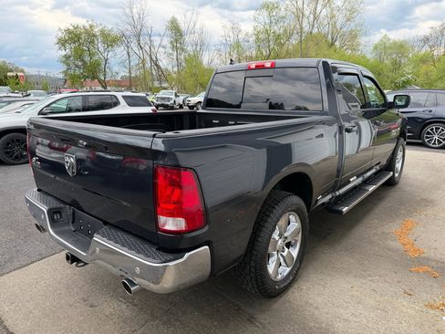 Used 2019 RAM 1500 Big Horn RWD image 4