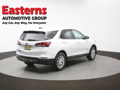 Used 2022 Chevrolet Equinox LT FWD image 39