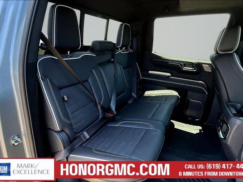 Used 2023 GMC Sierra 1500 AT4X w/ AT4X AEV Edition AWD/4WD image 26