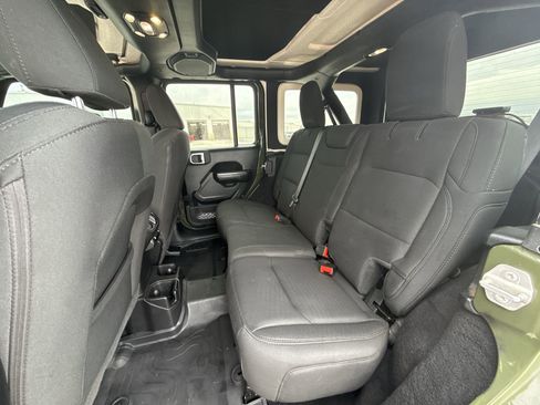 Used 2021 Jeep Wrangler Unlimited Sport AWD/4WD image 24