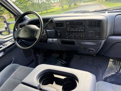 Used 2001 Ford F250 XLT AWD/4WD image 15