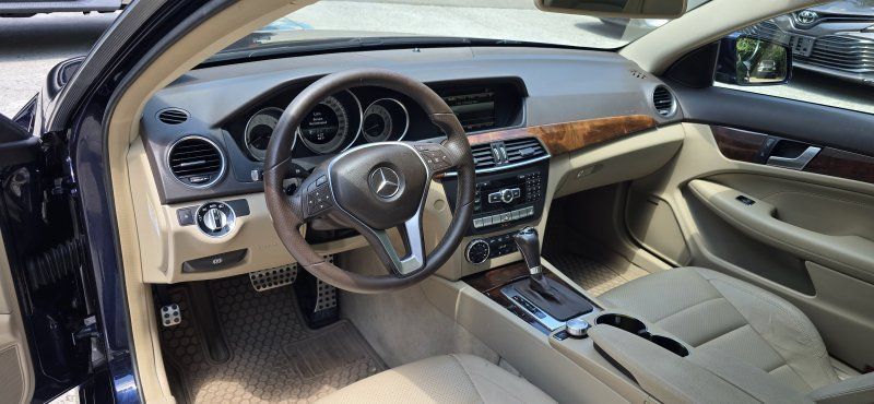 Used 2014 Mercedes-Benz C 250 Coupe image 14