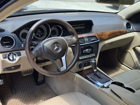 Used 2014 Mercedes-Benz C 250 Coupe image 14